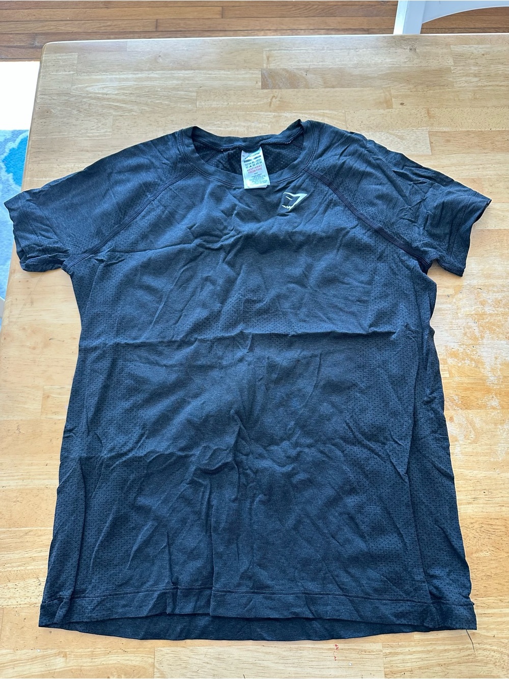 Gymshark short sleeve shirt medium